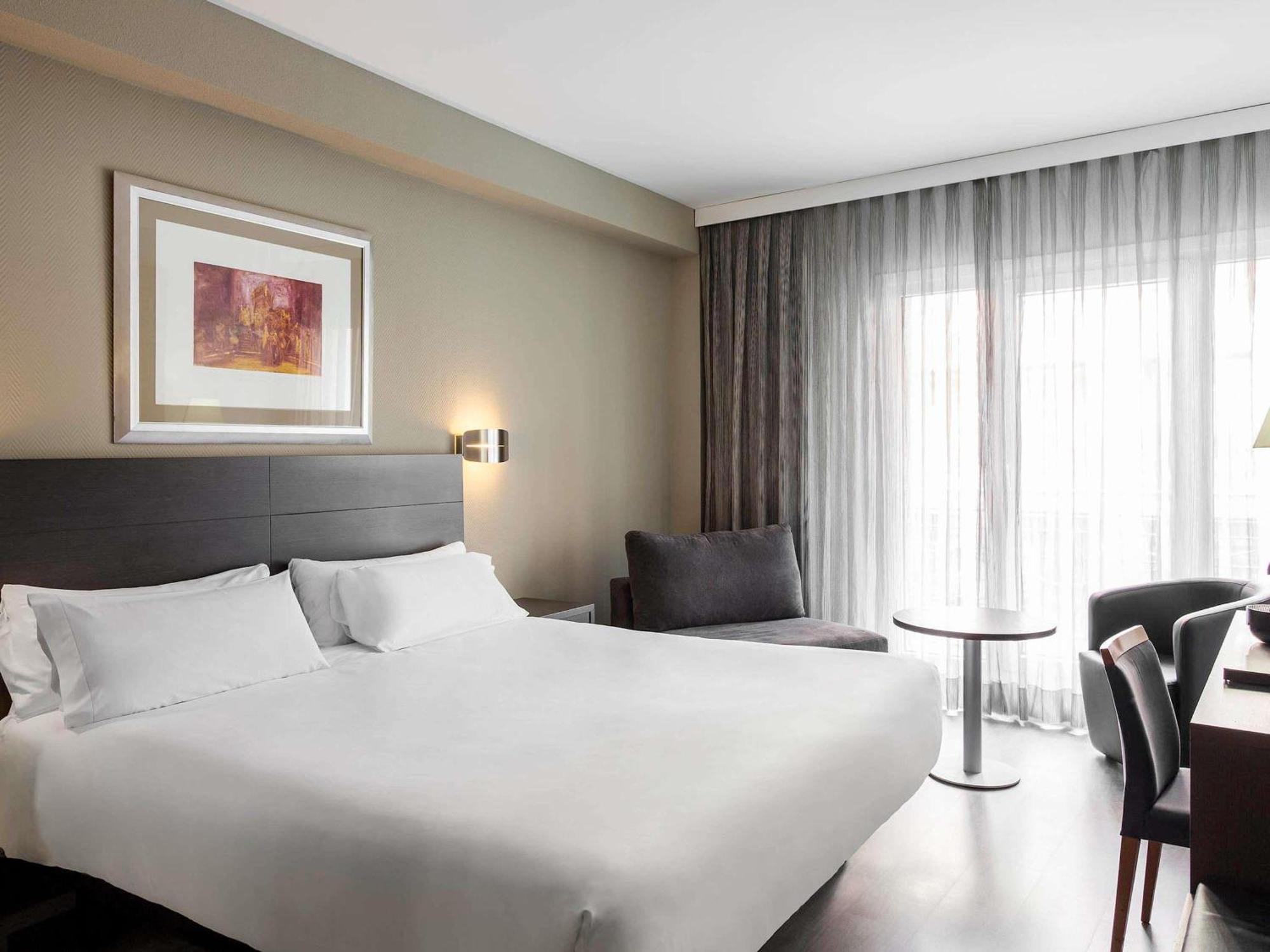 Mercure Madrid Centro — Foto 1